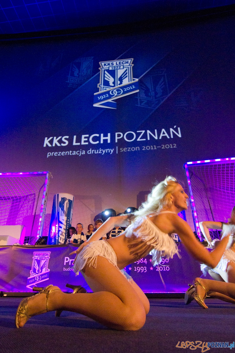 Prezentacja drużyny KKS Lech Poznań na sezon 2011/2012 Foto: lepszyPOZNAN.pl / Piotr Rychter Prezentacja drużyny KKS Lech Poznań na sezon 2011/2012 Foto: lepszyPOZNAN.pl / Piotr Rychter