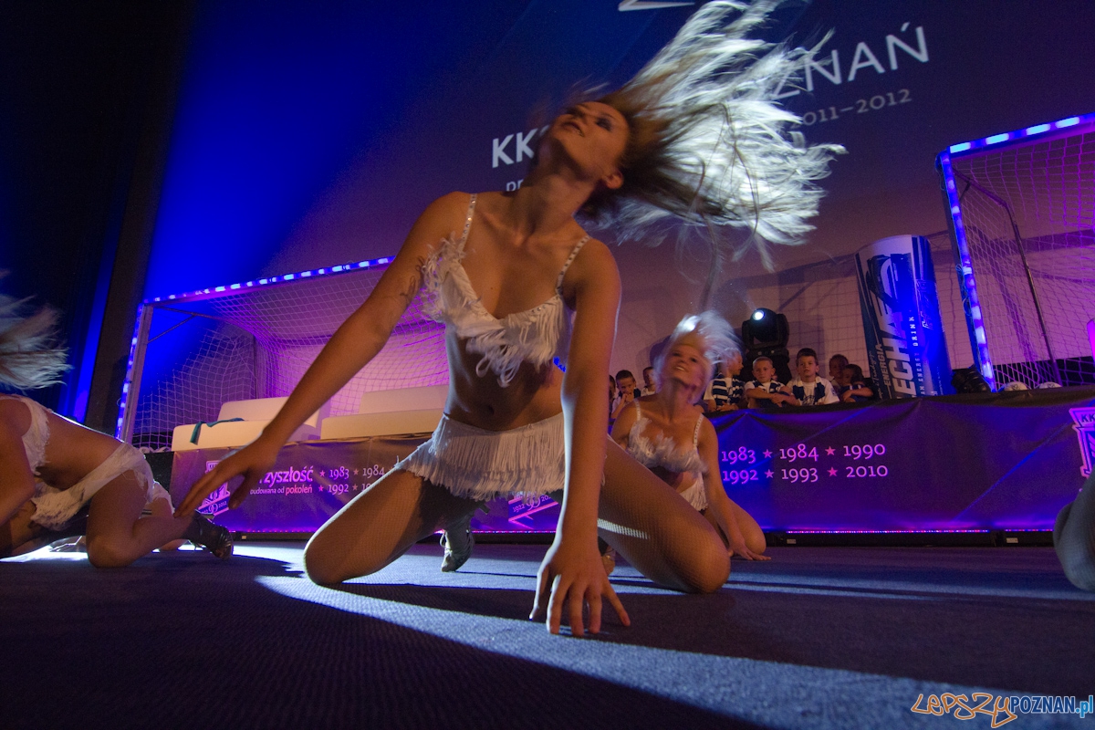 Prezentacja drużyny KKS Lech Poznań na sezon 2011/2012 Foto: lepszyPOZNAN.pl / Piotr Rychter Prezentacja drużyny KKS Lech Poznań na sezon 2011/2012 Foto: lepszyPOZNAN.pl / Piotr Rychter