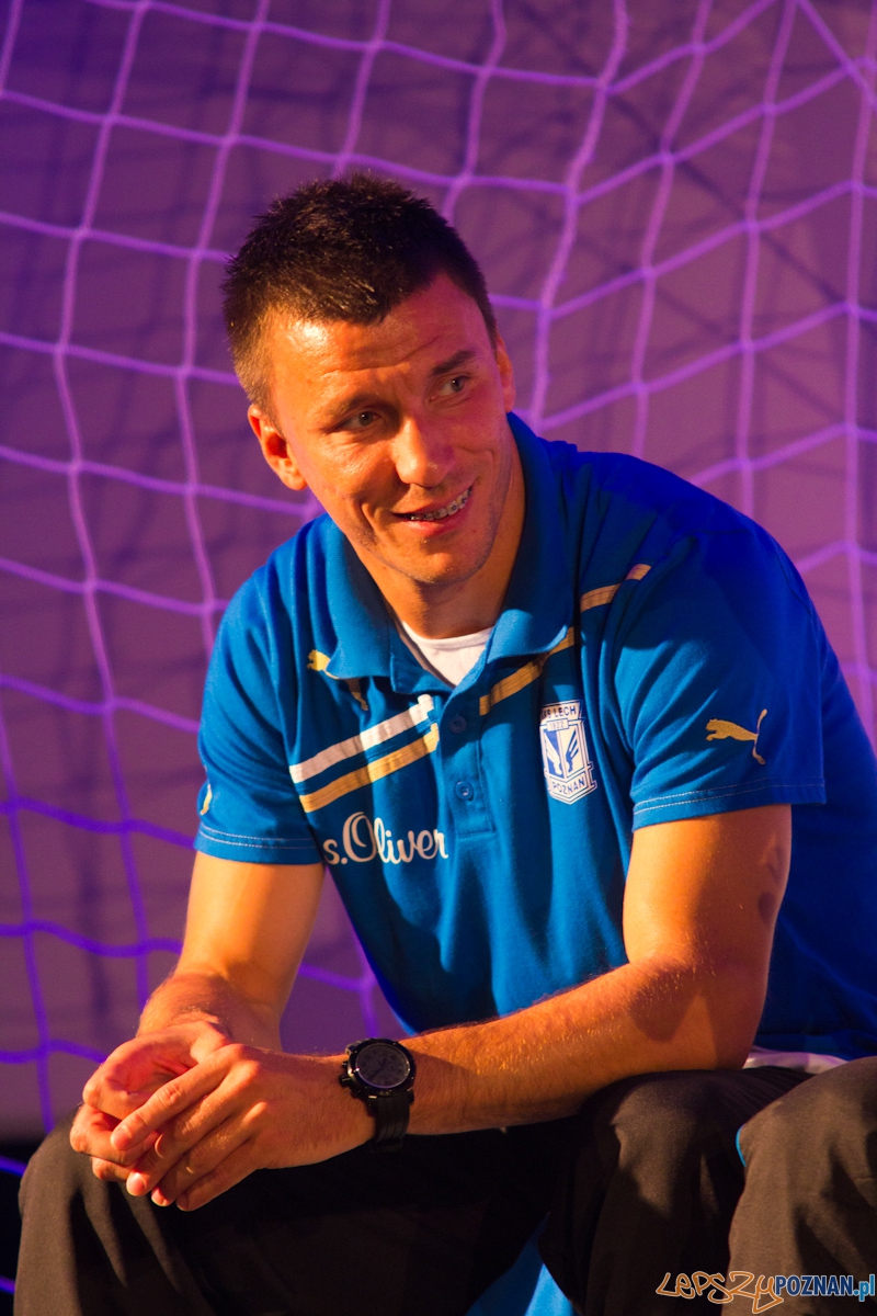 Prezentacja drużyny KKS Lech Poznań na sezon 2011/2012 Foto: lepszyPOZNAN.pl / Piotr Rychter Prezentacja drużyny KKS Lech Poznań na sezon 2011/2012 Foto: lepszyPOZNAN.pl / Piotr Rychter