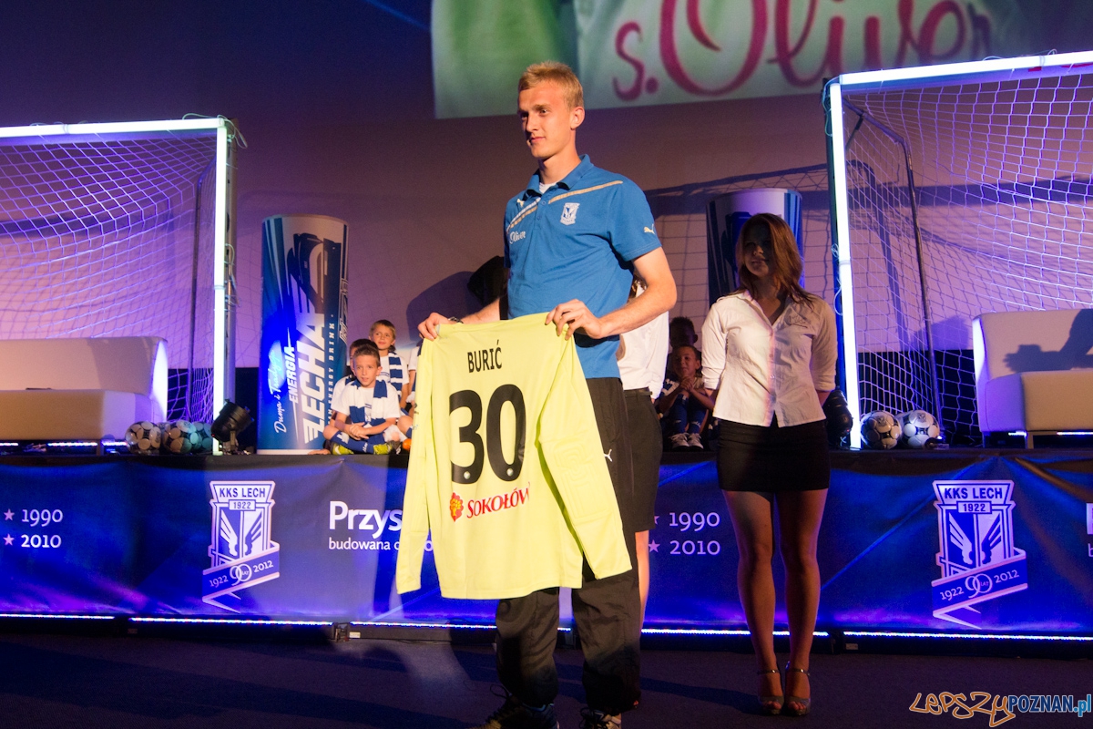 Prezentacja drużyny KKS Lech Poznań na sezon 2011/2012 Foto: lepszyPOZNAN.pl / Piotr Rychter Prezentacja drużyny KKS Lech Poznań na sezon 2011/2012 Foto: lepszyPOZNAN.pl / Piotr Rychter