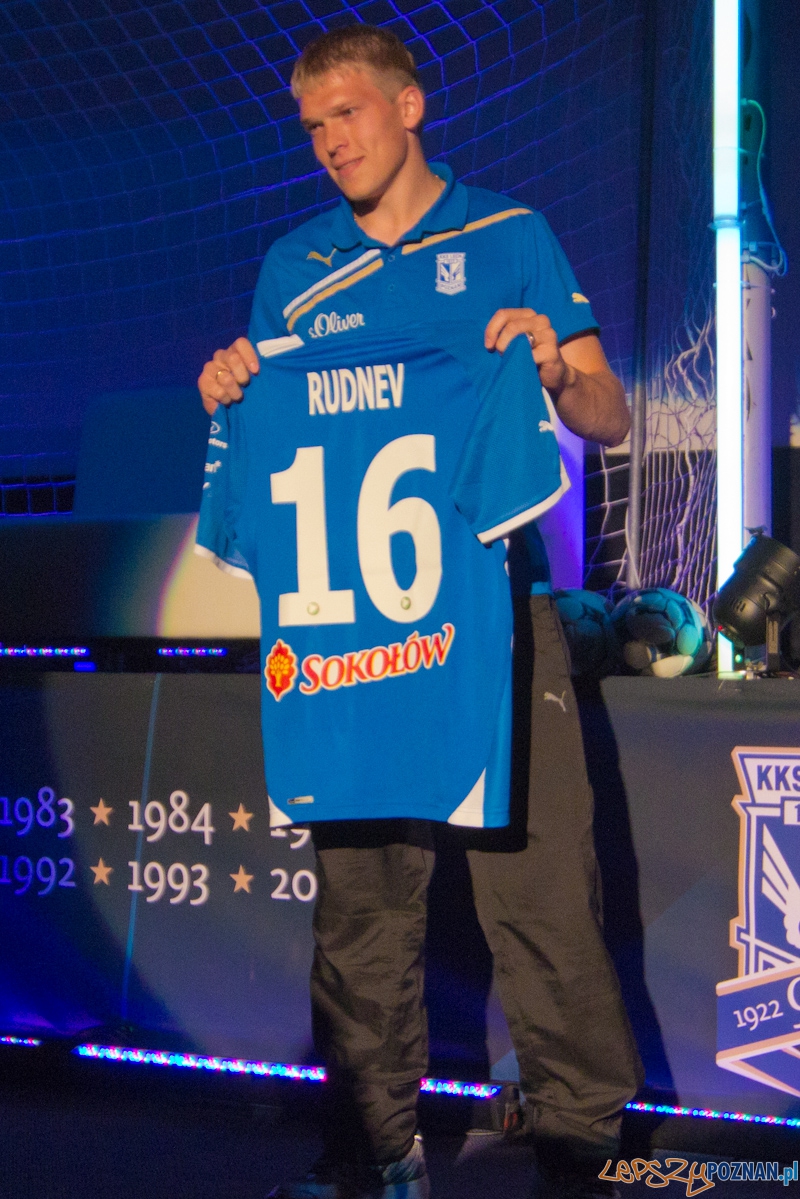 Prezentacja drużyny KKS Lech Poznań na sezon 2011/2012 Foto: lepszyPOZNAN.pl / Piotr Rychter Prezentacja drużyny KKS Lech Poznań na sezon 2011/2012 Foto: lepszyPOZNAN.pl / Piotr Rychter