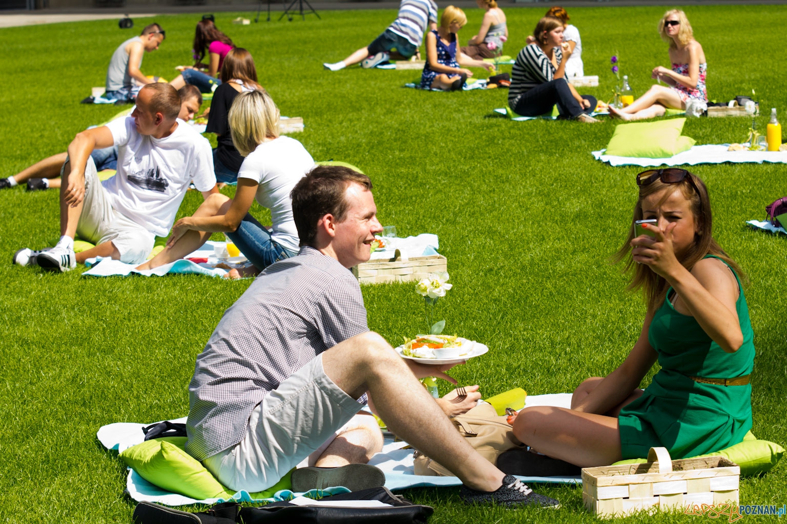 Śniadanie na Stadionie Miejskim 17.07.2011 r. Foto: lepszyPOZNAN.pl / Piotr Rychter Śniadanie na Stadionie Miejskim 17.07.2011 r. Foto: lepszyPOZNAN.pl / Piotr Rychter