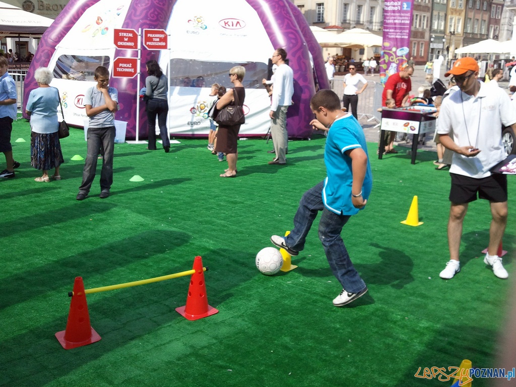Ta ostatnia wakacyjna niedziela na Starym Rynku Foto: lepszyPOZNAN.pl / ag Ta ostatnia wakacyjna niedziela na Starym Rynku Foto: lepszyPOZNAN.pl / ag