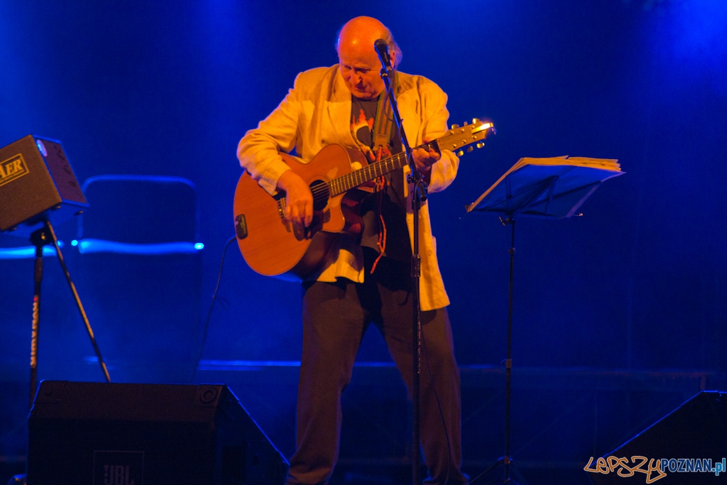 Jacek Kleyff na Dziedzińcu CK ZAMEK 4.08.2011 r. Foto: lepszyPOZNAN.pl / Piotr Rychter Jacek Kleyff na Dziedzińcu CK ZAMEK 4.08.2011 r. Foto: lepszyPOZNAN.pl / Piotr Rychter