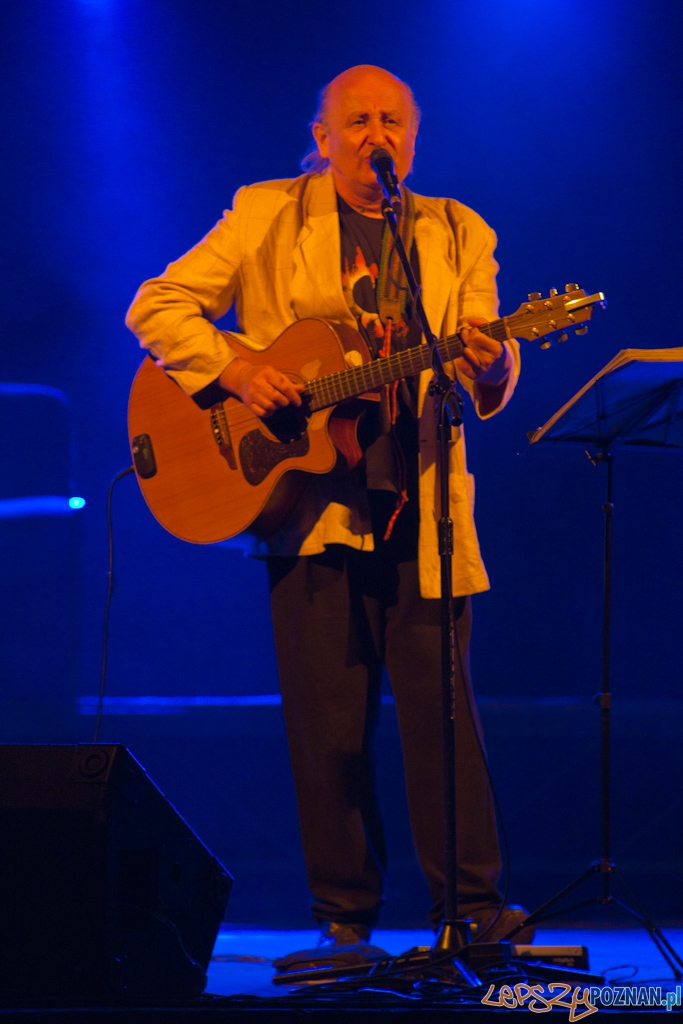 Jacek Kleyff na Dziedzińcu CK ZAMEK 4.08.2011 r. Foto: lepszyPOZNAN.pl / Piotr Rychter Jacek Kleyff na Dziedzińcu CK ZAMEK 4.08.2011 r. Foto: lepszyPOZNAN.pl / Piotr Rychter