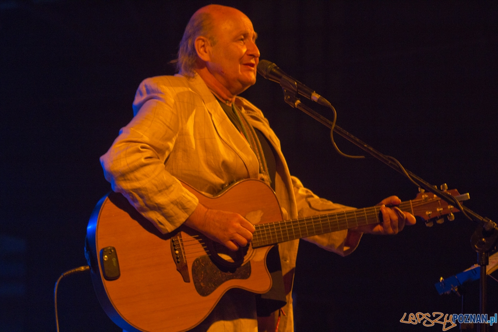 Jacek Kleyff na Dziedzińcu CK ZAMEK 4.08.2011 r. Foto: lepszyPOZNAN.pl / Piotr Rychter Jacek Kleyff na Dziedzińcu CK ZAMEK 4.08.2011 r. Foto: lepszyPOZNAN.pl / Piotr Rychter
