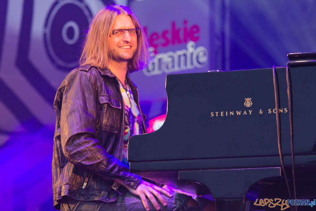 Męskie Granie - Leszek Możdżer - Poznań 27.08.2011 r. Foto: lepszyPOZNAN.pl / Piotr Rychter Męskie Granie - Leszek Możdżer - Poznań 27.08.2011 r. Foto: lepszyPOZNAN.pl / Piotr Rychter