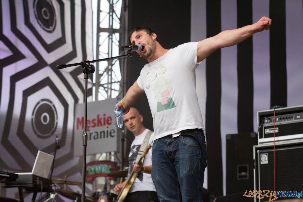Męskie Granie - Kombajn do zbierania kur po wioskach - Poznań 27.08.2011 r. Foto: lepszyPOZNAN.pl / Piotr Rychter Męskie Granie - Kombajn do zbierania kur po wioskach - Poznań 27.08.2011 r. Foto: lepszyPOZNAN.pl / Piotr Rychter