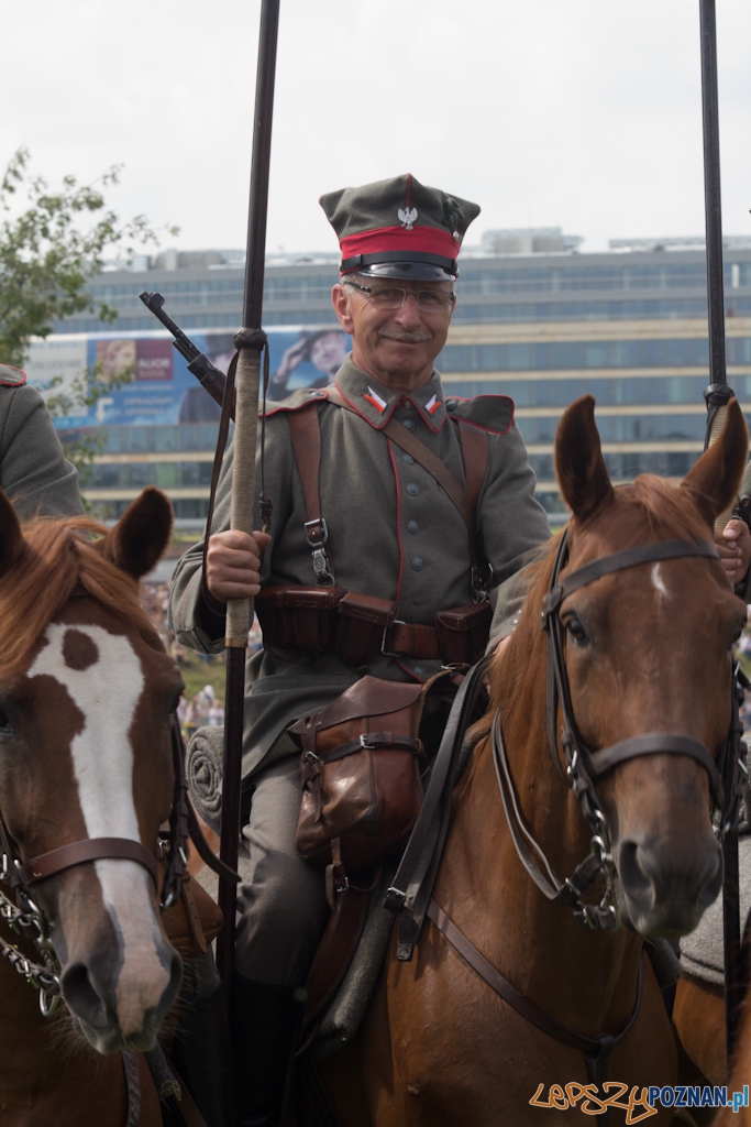 Poznańczycy 1919-2011 - Poznań Ostrów Tumski 14.08.2011 r. Foto: lepszyPOZNAN.pl / Piotr Rychter Poznańczycy 1919-2011 - Poznań Ostrów Tumski 14.08.2011 r. Foto: lepszyPOZNAN.pl / Piotr Rychter