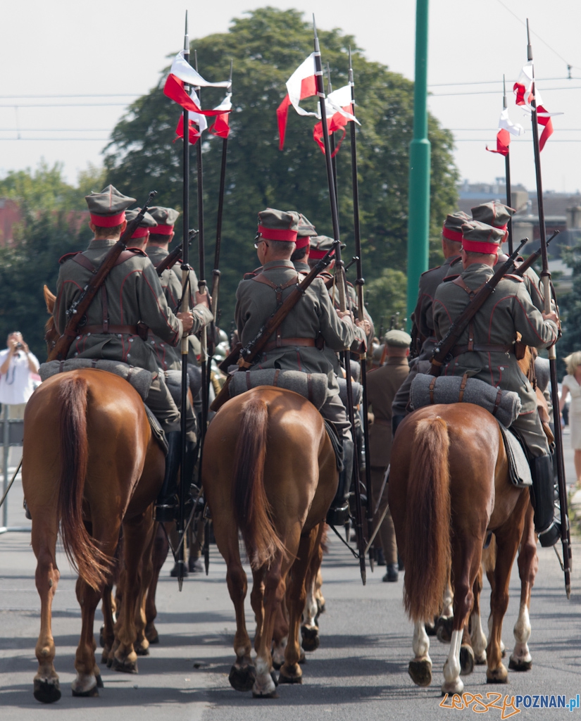 Poznańczycy 1919-2011 - Poznań Ostrów Tumski 14.08.2011 r. Foto: lepszyPOZNAN.pl / Piotr Rychter Poznańczycy 1919-2011 - Poznań Ostrów Tumski 14.08.2011 r. Foto: lepszyPOZNAN.pl / Piotr Rychter