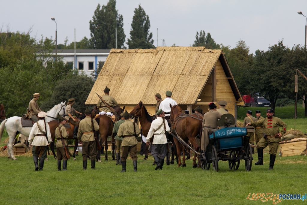 Poznańczycy 1919-2011 - Poznań Ostrów Tumski 14.08.2011 r. Foto: lepszyPOZNAN.pl / Piotr Rychter Poznańczycy 1919-2011 - Poznań Ostrów Tumski 14.08.2011 r. Foto: lepszyPOZNAN.pl / Piotr Rychter