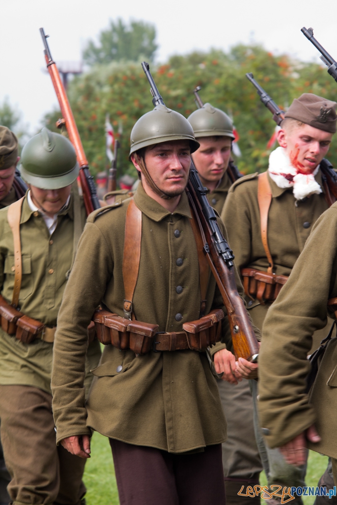 Poznańczycy 1919-2011 - Poznań Ostrów Tumski 14.08.2011 r. Foto: lepszyPOZNAN.pl / Piotr Rychter Poznańczycy 1919-2011 - Poznań Ostrów Tumski 14.08.2011 r. Foto: lepszyPOZNAN.pl / Piotr Rychter