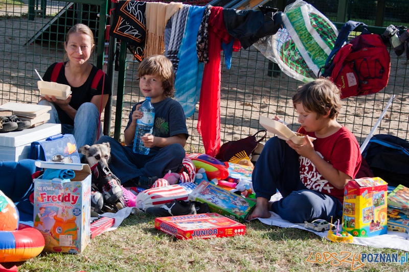 I Wyprzedaż Garażowa - Poznań 24.09.2011 r. Foto: LepszyPOZNAN.pl / Paweł Rychter I Wyprzedaż Garażowa - Poznań 24.09.2011 r. Foto: LepszyPOZNAN.pl / Paweł Rychter