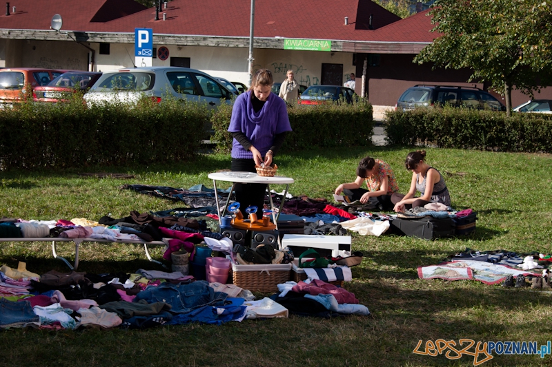 I Wyprzedaż Garażowa - Poznań 24.09.2011 r. Foto: LepszyPOZNAN.pl / Paweł Rychter I Wyprzedaż Garażowa - Poznań 24.09.2011 r. Foto: LepszyPOZNAN.pl / Paweł Rychter