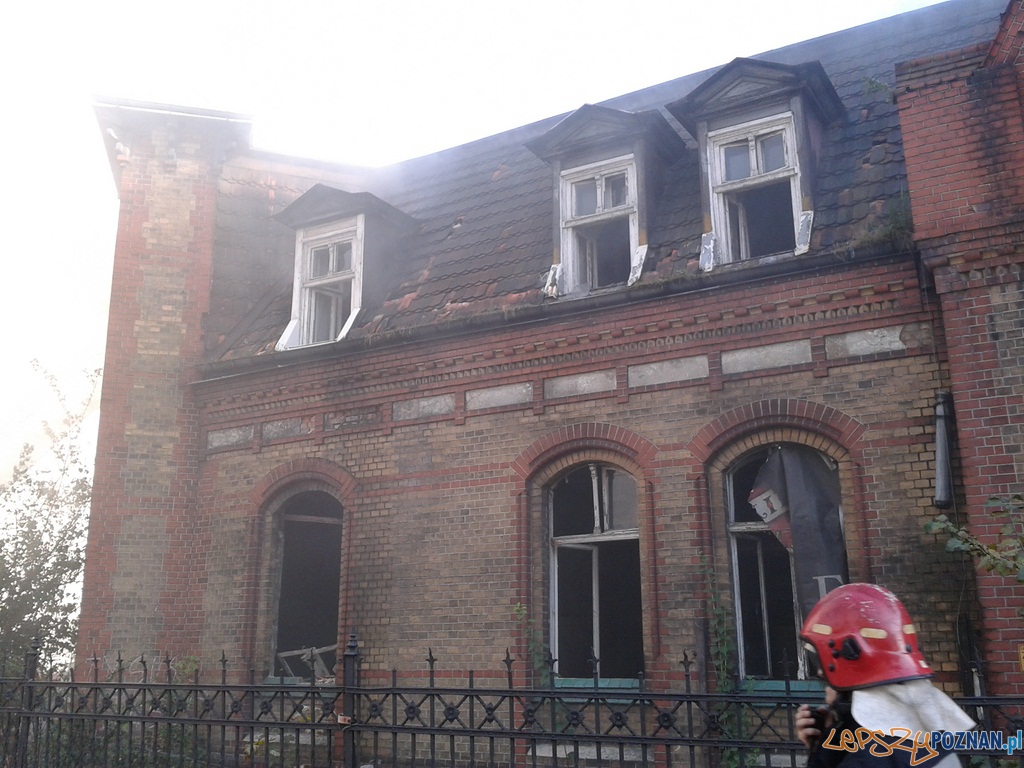 Pożar na Łazarzu Foto: lepszyPOZNAN.pl/ Paweł Rychter (gsm) Pożar na Łazarzu Foto: lepszyPOZNAN.pl/ Paweł Rychter (gsm)
