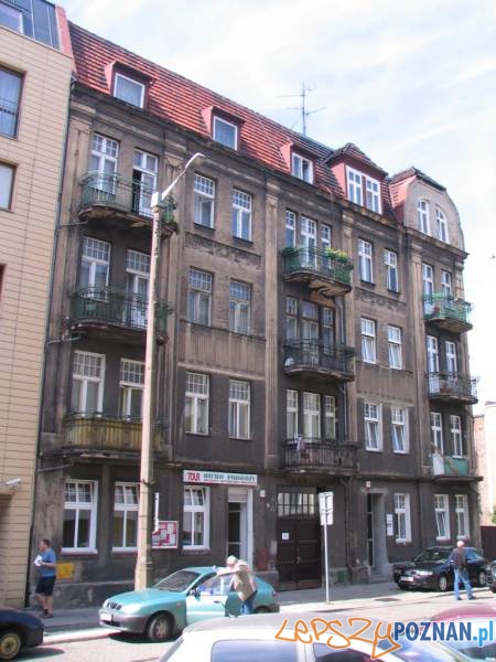 Sczanieckiej 10 - przed remontem - 01 small Foto: IDP Sczanieckiej 10 - przed remontem - 01 small Foto: IDP