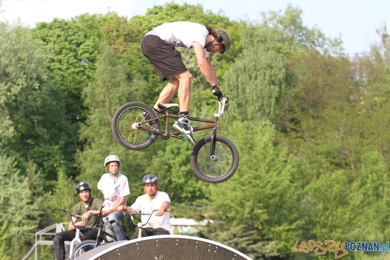Skate Park Poznan Foto POSiR Foto: Skate Park Poznan Foto POSiR Foto: