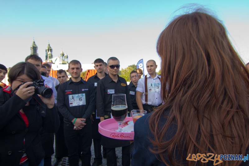 II Poznański Bieg Kelnerów Foto: lepszyPOZNAN.pl / Piotr Rychter II Poznański Bieg Kelnerów Foto: lepszyPOZNAN.pl / Piotr Rychter