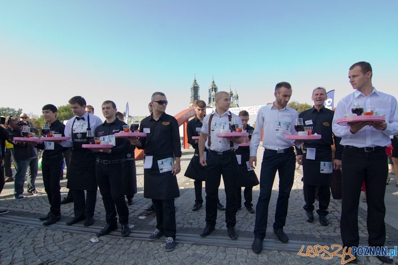 II Poznański Bieg Kelnerów Foto: lepszyPOZNAN.pl / Piotr Rychter II Poznański Bieg Kelnerów Foto: lepszyPOZNAN.pl / Piotr Rychter