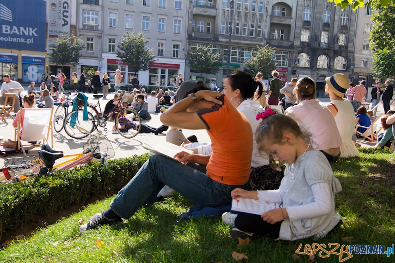 Piknik na placu Wolności Foto: lepszyPOZNAN.pl / Piotr Rychter Piknik na placu Wolności Foto: lepszyPOZNAN.pl / Piotr Rychter