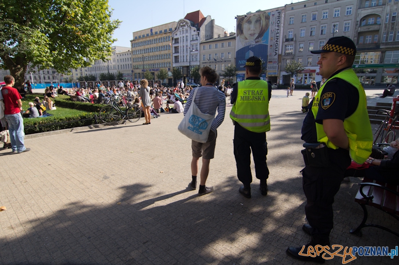 Piknik na placu Wolności Foto: lepszyPOZNAN.pl / Piotr Rychter Piknik na placu Wolności Foto: lepszyPOZNAN.pl / Piotr Rychter