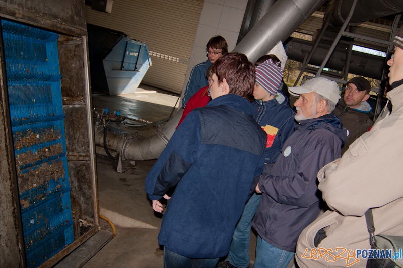 Wycieczka po Centralnej Oczyszczalni Ścieków - Aquanet - Koziegłowy 15.10.2011 r. Foto: LepszyPOZNAN.pl / Paweł Rychter Wycieczka po Centralnej Oczyszczalni Ścieków - Aquanet - Koziegłowy 15.10.2011 r. Foto: LepszyPOZNAN.pl / Paweł Rychter