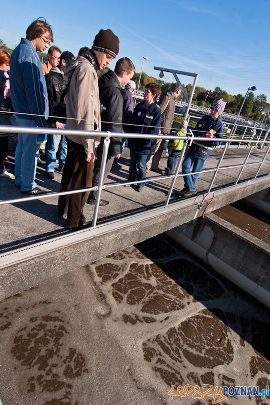 Wycieczka po Centralnej Oczyszczalni Ścieków - Aquanet - Koziegłowy 15.10.2011 r. Foto: LepszyPOZNAN.pl / Paweł Rychter Wycieczka po Centralnej Oczyszczalni Ścieków - Aquanet - Koziegłowy 15.10.2011 r. Foto: LepszyPOZNAN.pl / Paweł Rychter