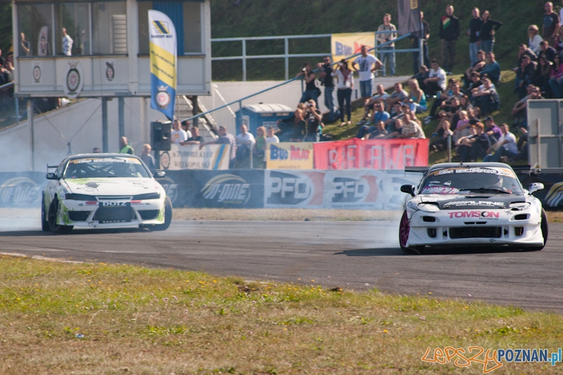 n-gine Driftingowe Mistrzostwa Polski 2011 - Tor Poznań 2.10.2011 r. Foto: LepszyPOZNAN.pl / Paweł Rychter n-gine Driftingowe Mistrzostwa Polski 2011 - Tor Poznań 2.10.2011 r. Foto: LepszyPOZNAN.pl / Paweł Rychter