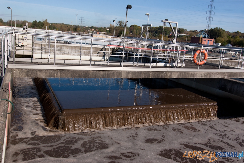 Wycieczka po Centralnej Oczyszczalni Ścieków - Aquanet - Koziegłowy 15.10.2011 r. Foto: LepszyPOZNAN.pl / Paweł Rychter Wycieczka po Centralnej Oczyszczalni Ścieków - Aquanet - Koziegłowy 15.10.2011 r. Foto: LepszyPOZNAN.pl / Paweł Rychter