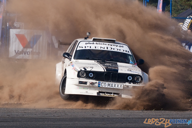 n-gine Driftingowe Mistrzostwa Polski 2011 - Tor Poznań 2.10.2011 r. Foto: LepszyPOZNAN.pl / Paweł Rychter n-gine Driftingowe Mistrzostwa Polski 2011 - Tor Poznań 2.10.2011 r. Foto: LepszyPOZNAN.pl / Paweł Rychter