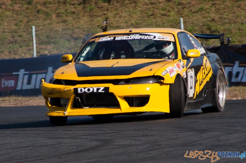 n-gine Driftingowe Mistrzostwa Polski 2011 - Tor Poznań 2.10.2011 r. Foto: LepszyPOZNAN.pl / Paweł Rychter n-gine Driftingowe Mistrzostwa Polski 2011 - Tor Poznań 2.10.2011 r. Foto: LepszyPOZNAN.pl / Paweł Rychter