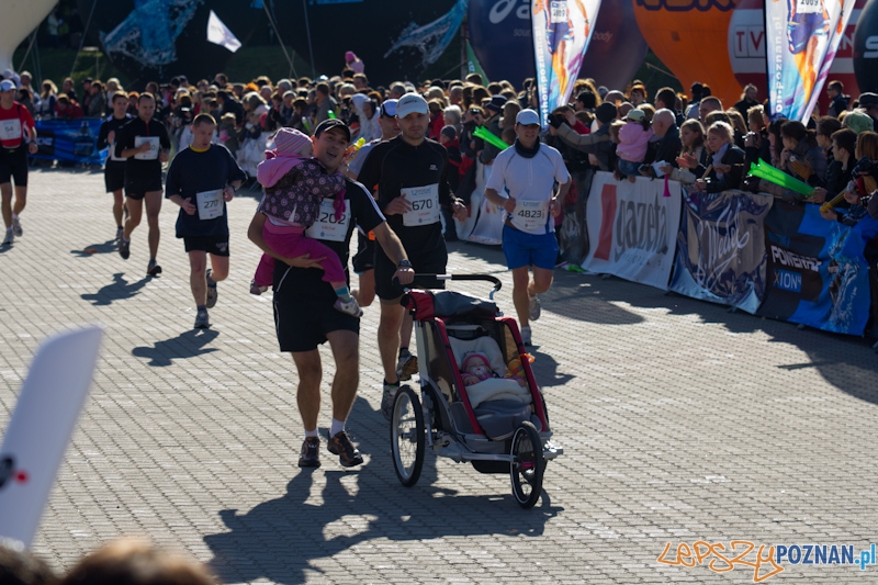 12 Poznań Maraton - Poznań 16.11.2011 r. Foto: lepszyPOZNAN.pl / Piotr Rychter 12 Poznań Maraton - Poznań 16.11.2011 r. Foto: lepszyPOZNAN.pl / Piotr Rychter