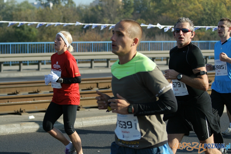XII Poznań Maraton - Poznań 16.10.2011 r. Foto: Ewelina Gutowska XII Poznań Maraton - Poznań 16.10.2011 r. Foto: Ewelina Gutowska