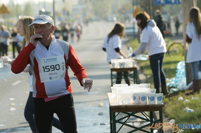 XII Poznań Maraton - Poznań 16.10.2011 r. Foto: Ewelina Gutowska XII Poznań Maraton - Poznań 16.10.2011 r. Foto: Ewelina Gutowska