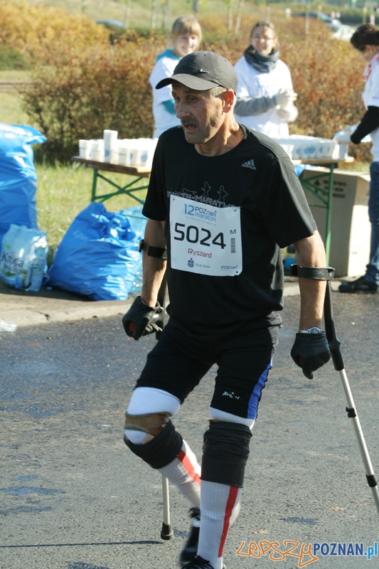 XII Poznań Maraton - Poznań 16.10.2011 r. Foto: Ewelina Gutowska XII Poznań Maraton - Poznań 16.10.2011 r. Foto: Ewelina Gutowska