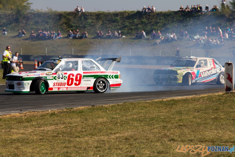 n-gine Driftingowe Mistrzostwa Polski 2011 - Tor Poznań 2.10.2011 r. Foto: lepszyPOZNAN.pl / Piotr Rychter n-gine Driftingowe Mistrzostwa Polski 2011 - Tor Poznań 2.10.2011 r. Foto: lepszyPOZNAN.pl / Piotr Rychter