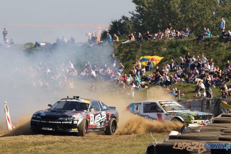 n-gine Driftingowe Mistrzostwa Polski 2011 - Tor Poznań 2.10.2011 r. Foto: lepszyPOZNAN.pl / Piotr Rychter n-gine Driftingowe Mistrzostwa Polski 2011 - Tor Poznań 2.10.2011 r. Foto: lepszyPOZNAN.pl / Piotr Rychter