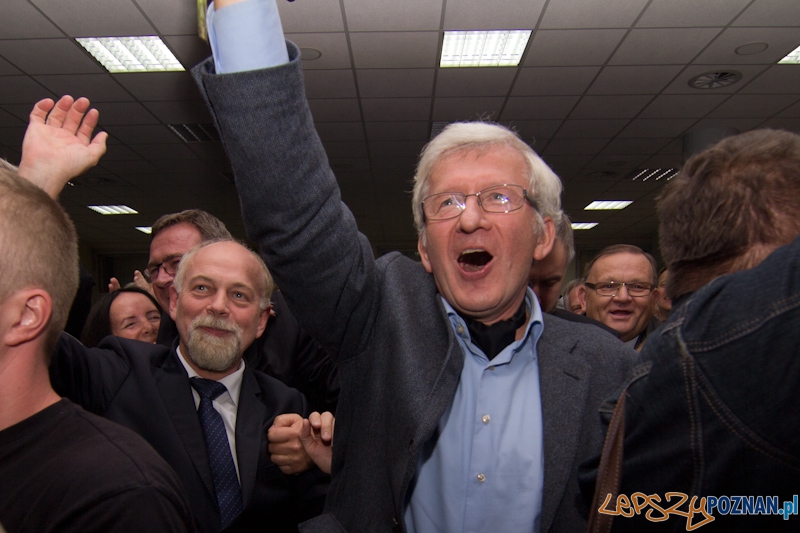 Poznański Sztab Wyborczy Platformy Obywatelskiej Foto: lepszyPOZNAN.pl / Piotr Rychter Poznański Sztab Wyborczy Platformy Obywatelskiej Foto: lepszyPOZNAN.pl / Piotr Rychter