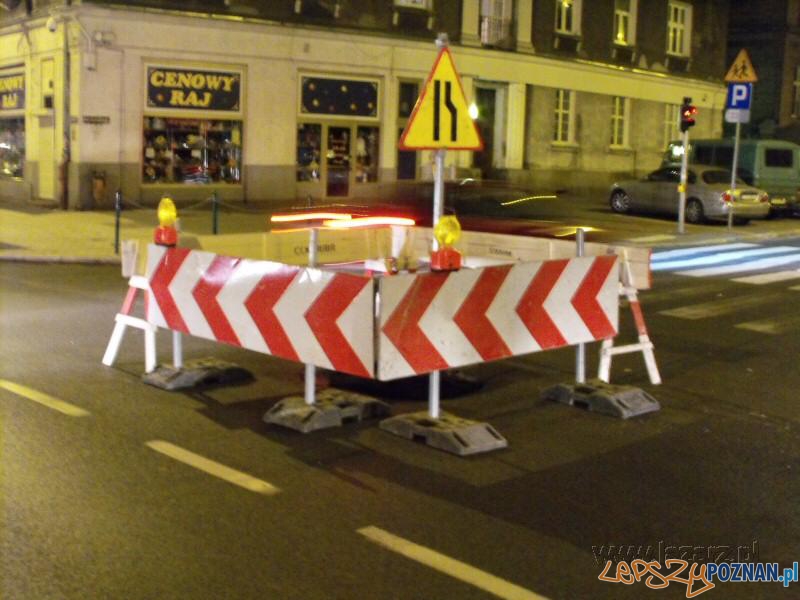 Wyrwa na Głogowskiej Foto: lazarz.pl Wyrwa na Głogowskiej Foto: lazarz.pl