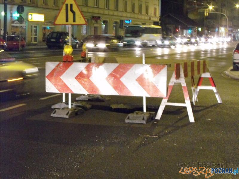 Wyrwa na Głogowskiej Foto: lazarz.pl Wyrwa na Głogowskiej Foto: lazarz.pl