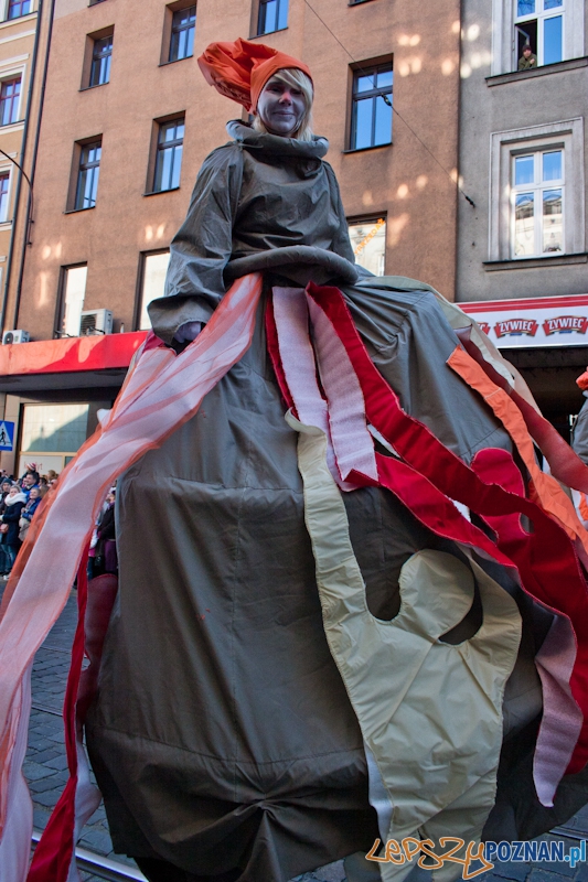 Korowód Świętego Marcina - Poznań 11.11.2011 r. Foto: LepszyPOZNAN.pl / Paweł Rychter Korowód Świętego Marcina - Poznań 11.11.2011 r. Foto: LepszyPOZNAN.pl / Paweł Rychter