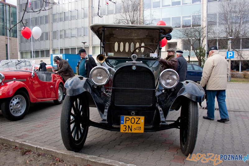 Obchody dnia niepodległości - Automobilklub Wielkopolski - Poznań 11.11.2011 r. Foto: LepszyPOZNAN.pl / Paweł Rychter Obchody dnia niepodległości - Automobilklub Wielkopolski - Poznań 11.11.2011 r. Foto: LepszyPOZNAN.pl / Paweł Rychter