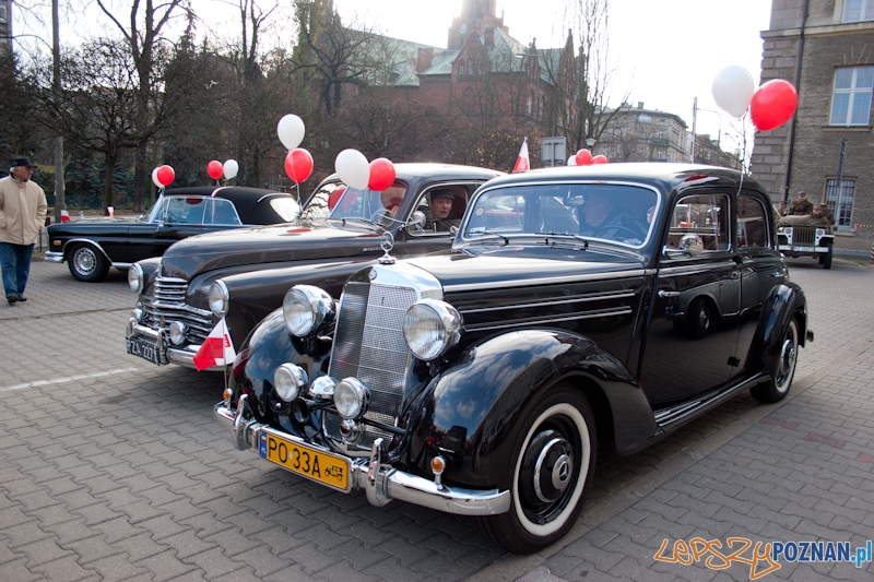 Obchody dnia niepodległości - Automobilklub Wielkopolski - Poznań 11.11.2011 r. Foto: LepszyPOZNAN.pl / Paweł Rychter Obchody dnia niepodległości - Automobilklub Wielkopolski - Poznań 11.11.2011 r. Foto: LepszyPOZNAN.pl / Paweł Rychter