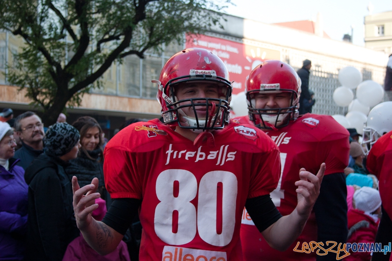 Korowód Świętego Marcina - Poznań 11.11.2011 r. Foto: LepszyPOZNAN.pl / Paweł Rychter Korowód Świętego Marcina - Poznań 11.11.2011 r. Foto: LepszyPOZNAN.pl / Paweł Rychter