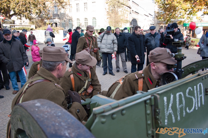 Obchody dnia niepodległości - Plac Wolności - Poznań 11.11.2011 r. Foto: LepszyPOZNAN.pl / Paweł Rychter Obchody dnia niepodległości - Plac Wolności - Poznań 11.11.2011 r. Foto: LepszyPOZNAN.pl / Paweł Rychter