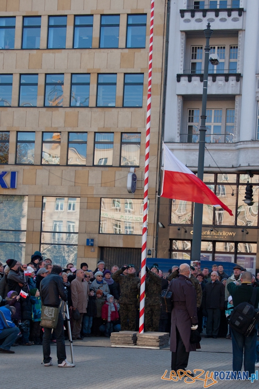 Obchody dnia niepodległości - Plac Wolności - Poznań 11.11.2011 r. Foto: LepszyPOZNAN.pl / Paweł Rychter Obchody dnia niepodległości - Plac Wolności - Poznań 11.11.2011 r. Foto: LepszyPOZNAN.pl / Paweł Rychter
