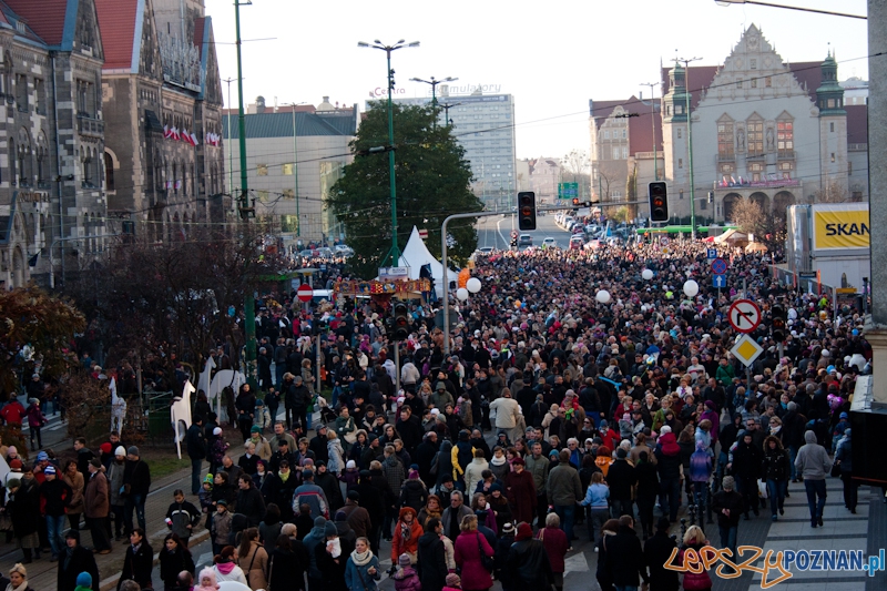 Korowód Świętego Marcina - Poznań 11.11.2011 r. Foto: LepszyPOZNAN.pl / Paweł Rychter Korowód Świętego Marcina - Poznań 11.11.2011 r. Foto: LepszyPOZNAN.pl / Paweł Rychter