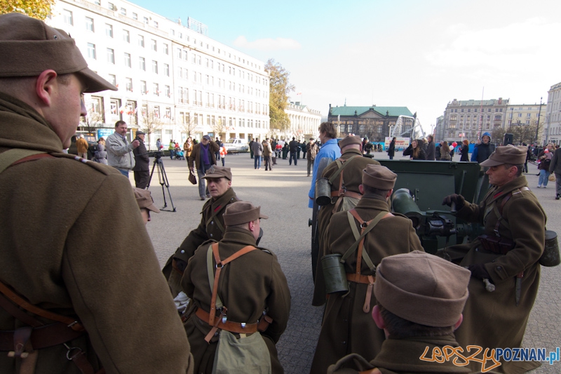 Obchody Dnia Niepodległości - 11.11.11 - Plac Wolności Foto: lepszyPOZNAN.pl / Piotr Rychter Obchody Dnia Niepodległości - 11.11.11 - Plac Wolności Foto: lepszyPOZNAN.pl / Piotr Rychter