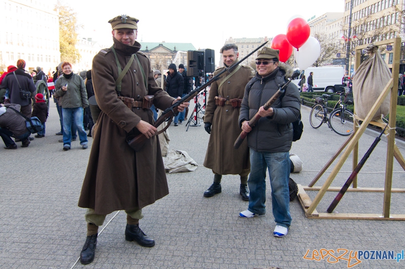 Obchody Dnia Niepodległości - 11.11.11 - Plac Wolności Foto: lepszyPOZNAN.pl / Piotr Rychter Obchody Dnia Niepodległości - 11.11.11 - Plac Wolności Foto: lepszyPOZNAN.pl / Piotr Rychter