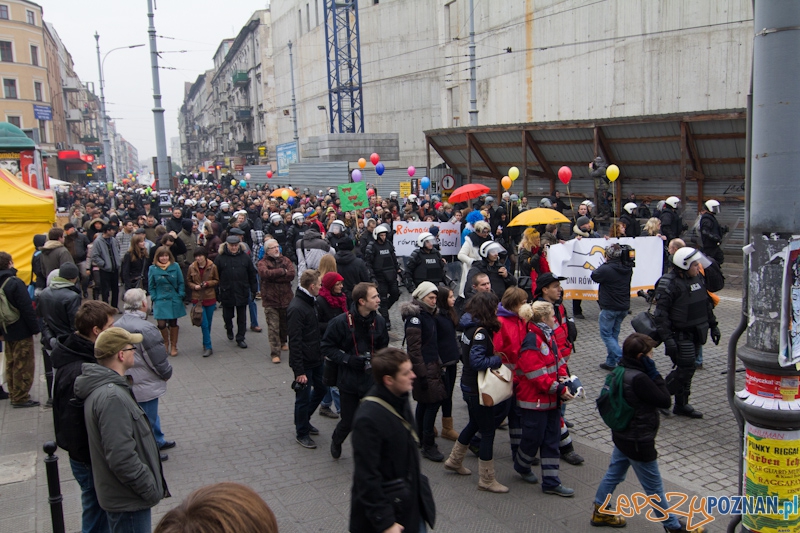 Marsz równości - Poznań 19.11.2011 r. Foto: lepszyPOZNAN.pl / Piotr Rychter Marsz równości - Poznań 19.11.2011 r. Foto: lepszyPOZNAN.pl / Piotr Rychter